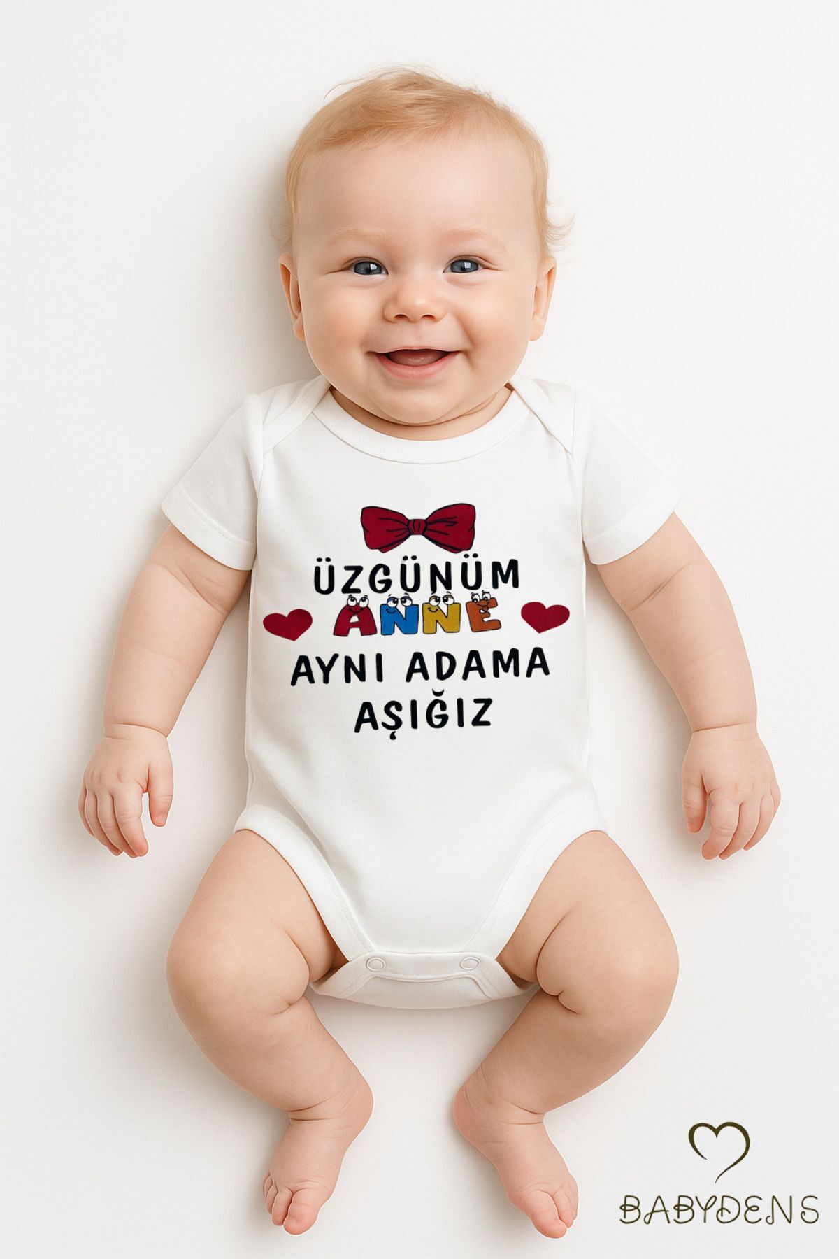 Üzgünüm Anne Aynı Adama Aşığız Yazılı Çıtçıtlı Bebek Body Tulum %100 Pamuk Kısa Kollu Zıbın 6-9 Ay